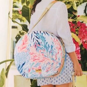 New Lilly Pulitzer Hat Box Luggage